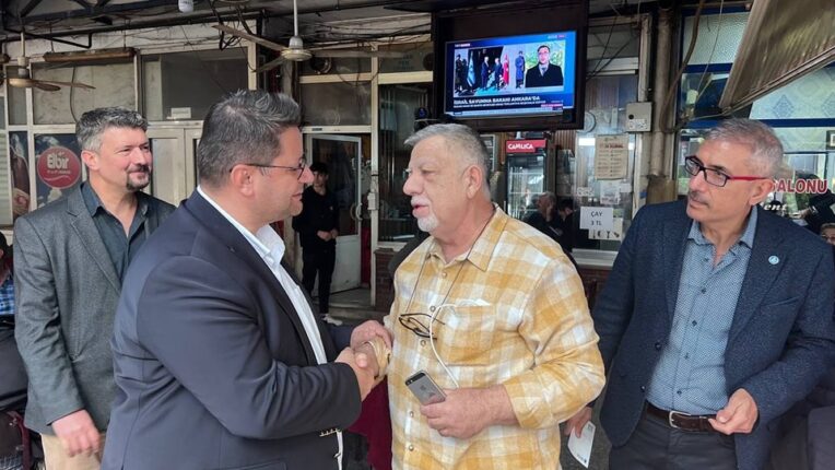 “Türk halkı artık gözlerini kapatmıyor”