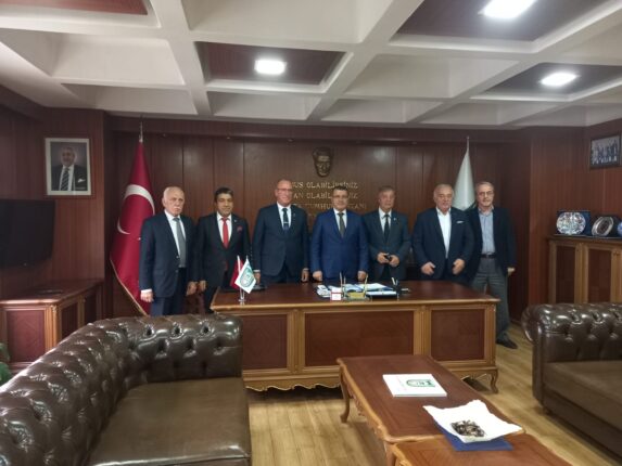 DSP Genel Başkan Yardımcısı Murat Özbilge’den BESOB Ziyareti “Esnaf Kazanımlarını Kaybetmemeli!”