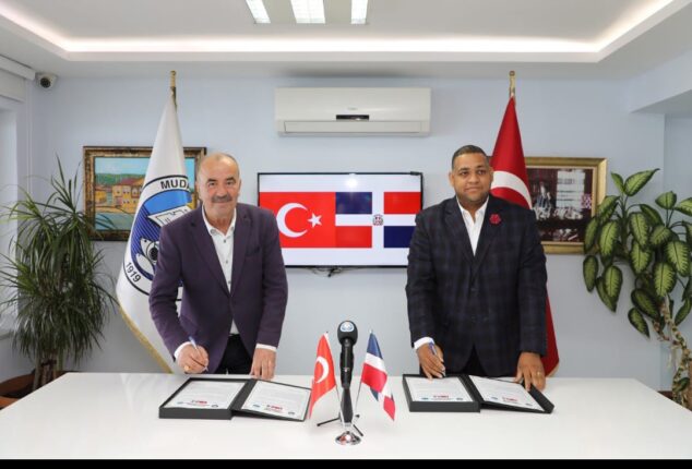 MUDANYA, SAN PEDRO DE MACORİS İLE KARDEŞ OLDU