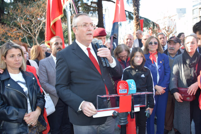 Cumhuriyet’in Gelecek’i Bizim Ellerimizde!