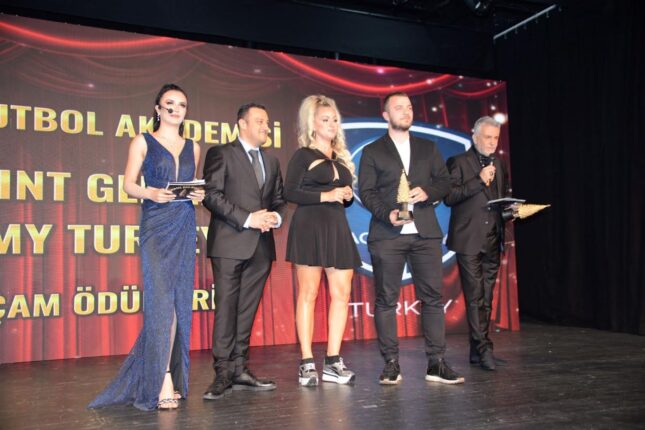 ‘En iyisi’ Paris Saint-Germain Academy Turkey