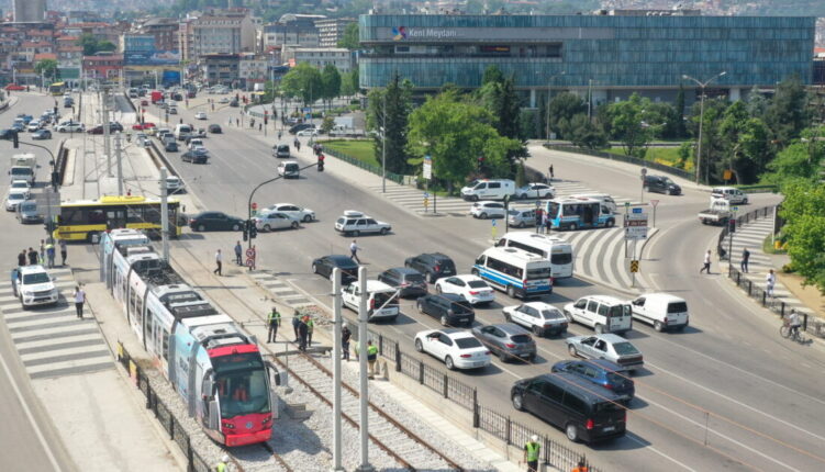 “Araçları hangi derneklere verdiniz?”