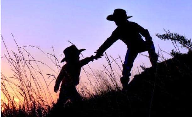 YETERSİZ, ANCAK HIRSLI KİŞİLERİN TEMEL SORUNU, VEFASIZLIK, NANKÖRLÜK, KISKANÇLIK, YALAN VE İFTİRA İLE İNSAN TÜKETMEK OLUYOR.