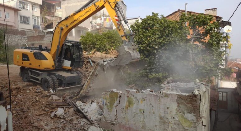 Osmangazi’den nefes aldıran yıkım