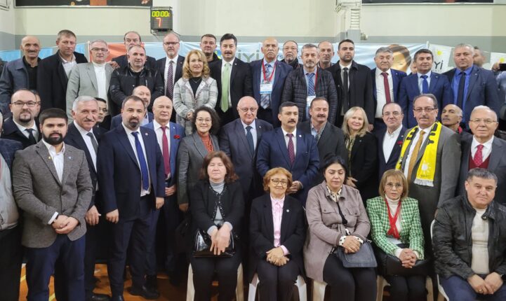 Kendi içimizde beraber yol yürüdüğümüz bazılarının Yıldırım’ı ikiye bölmeye çalışmalarıyla uğraştık