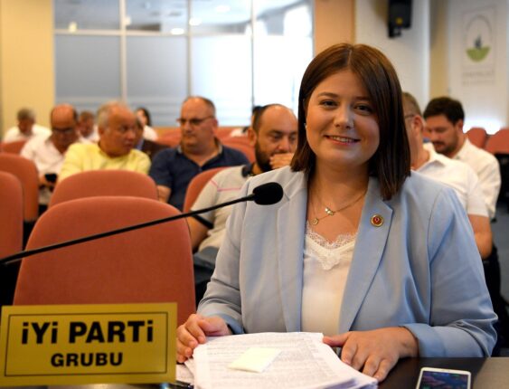 İYİ OSMANGAZİ MECLİS; Osmangazi’nin dört bir yanında molozların sağa sola sessiz sedasız bırakılmasından vatandaş rahatsız