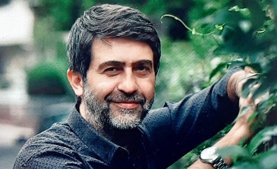 EMİN ALPER, ÖDÜLLÜ YENİ FİLMİ “KURAK GÜNLER”İ ANLATIYOR… “MEMLEKETTE YAŞADIĞIMIZ HİSLERİN PEŞİNE DÜŞTÜM”