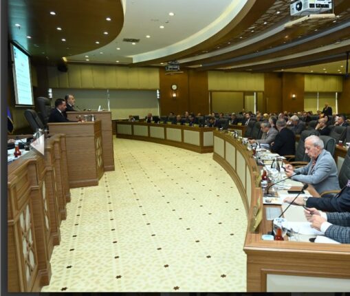 AYIN  VATANDAŞLARI ÖDULLENDİRİLDİ