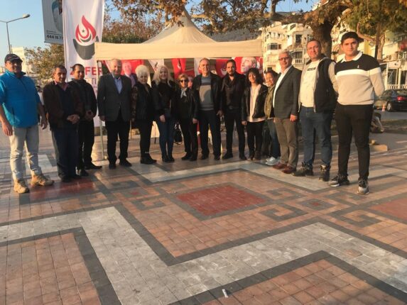 ZAFER PARTİSİ BURSA TEŞKİLATLARINDAN EŞ ZAMANLI STANT ÇALIŞMASI!