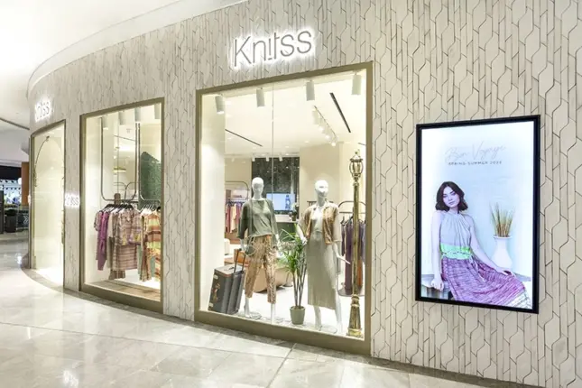 Cemiyet Hayatı Knitss Lansmanında Buluştu