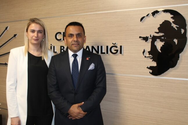 Aktif siyaseti noktalıyorum