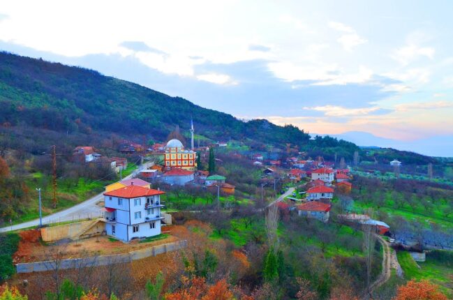 ŞEREFİYE MAHALLE MUHTARLIĞINA İLYAS AKSU ATANDI