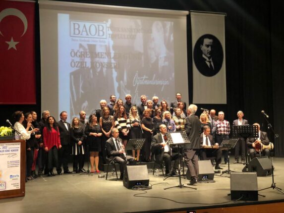 BAOB TSM KOROSU ÖĞRETMENLER GÜNÜ KONSERİ BURSA’DA BÜYÜK SES GETİRDİ