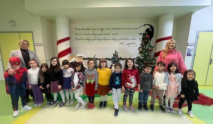 Çocuklar podyumda    Egeberk Moda Haftası başladı!