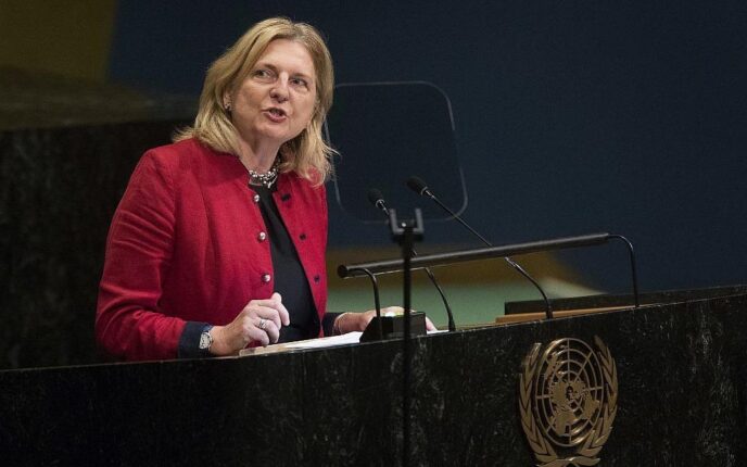 AVUSTURYA ESKİ DIŞİŞLERİ BAKANI KARİN KNEİSSL:  Türkiye hâlihazırda bir enerji üssü