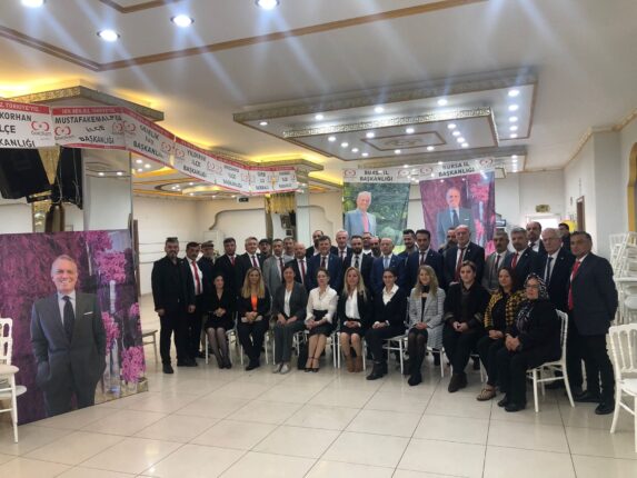 GENÇ BURSA; “Enflasyon Yüzde 54 müydü de Asgari Ücrete O Oranla Zam Yaptınız! Tencere Artık Kaynamıyor Yanıyor!”