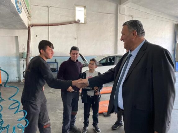 HALKIN VEKİLİ BÖYLE OLMALI VE MUHALEFET BÖYLE YAPILIR.  ÖRNEK VE SÜPER VEKİL ÖMER FETHİ GÜRER’İ TANIYIN KUTLAYIN VE TAKİP EDİN.