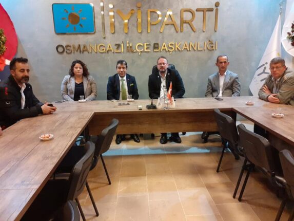 DSP’li Seskır’dan İYİ İnsan Erkan Zorba’ya Ziyaret! “Osmangazi’nin Nal Toplaması İçin Değil Çağ Atlaması İçin Çalışıyoruz!”