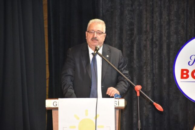 Masadan Kalkan Taraf Olmayız!