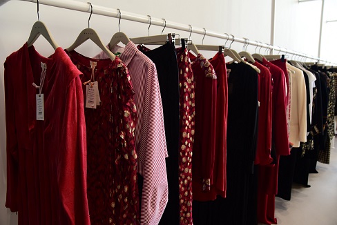 MAKSU’dan şık lansman   MAKSU’ya şık açılış