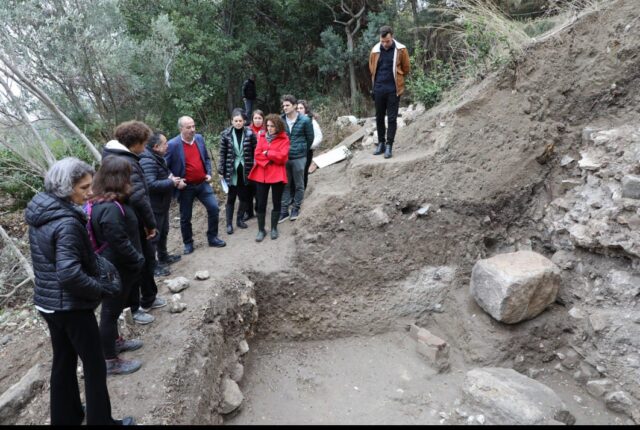 MYRLEİA ANTİK KENTİ YENİDEN GÜN YÜZÜNE ÇIKIYOR