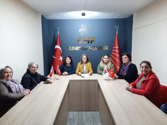 CHP YILDIRIM KADIN; AKP zihniyeti bugünümüzü ve geleceğimizi karanlığa gömmek istiyor.