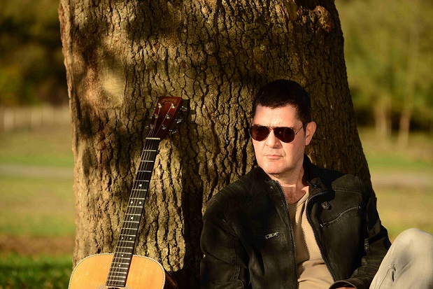 ARİ BAROKAS’IN 3. stüdyo albümü ‘Bu Toprak Senin’ tüm dijital dünyada yerini aldı