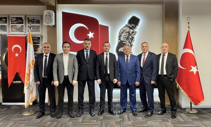 MODOKO YÖNETİMİ GÜVEN TAZELEDİ