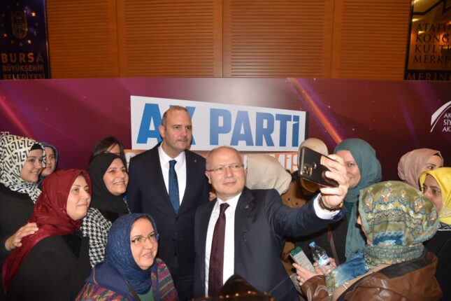 ‘SİYASET AKADEMİSİ KADIN’ PROGRAMINDA İLK DERS ZİLİ ÇALDI