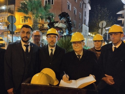 DÜNYA MADENCİLER GÜNÜ’NDE ZAFER PARTİSİ’NDEN GENEL MADEN İŞ SENDİKASI’NA ZİYARET