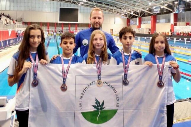 Osmangazili Kulaçlar Madalyaya Doymuyor