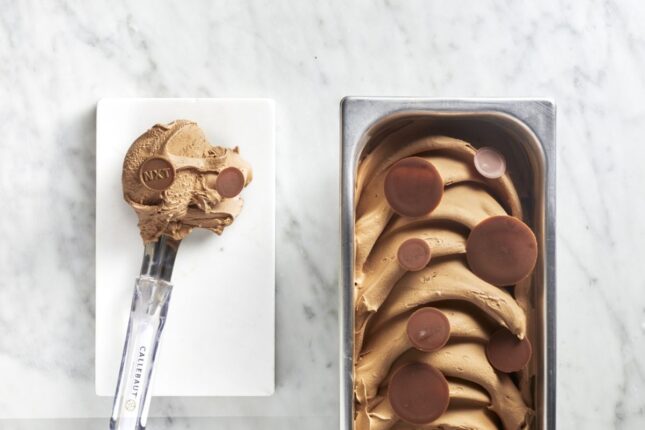 Yeni neslin çikolatası, vegan, %100 bitkisel Callebaut NXT artık Türkiye’de