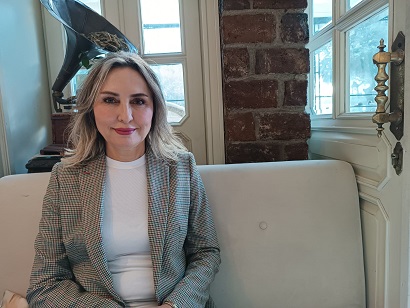 Belediye Başkanları ellerindeki belediye imkanlarını kullanarak yerel yerlerde siyasete ve örgütlere müdahale ederek kariyer planı yapmaktan geri durmuyor