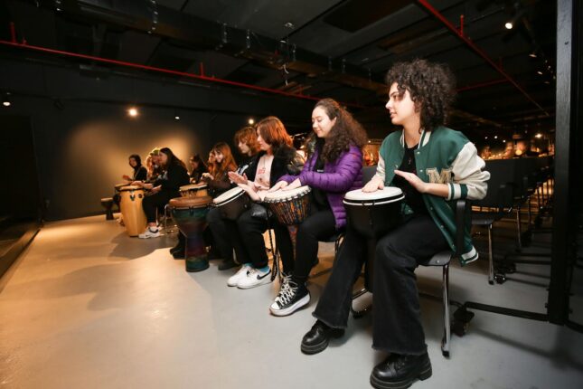 MÜZEDE RİTİM ATÖLYESİNE KATILDILAR