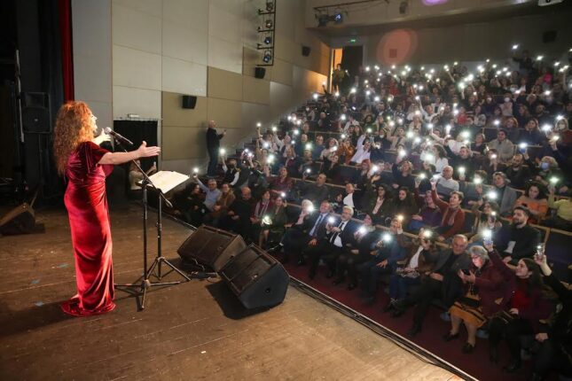 NAZIM HİKMET DOĞUM GÜNÜNDE BESTELENMİŞ ESERLERİYLE ANILDI