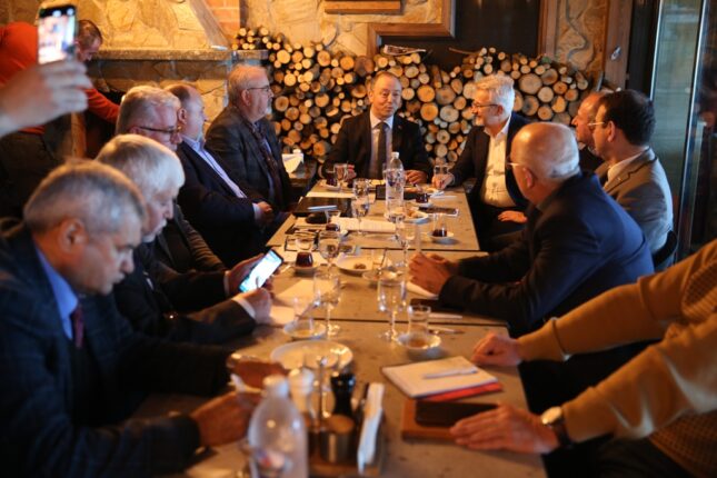 BALKAN RUMELİ TÜRKLERİ KONFEDERASYONU YÜREĞİ TÜRKİYE İÇİN ÇARPAN GENÇLERİ MİSAFİR ETMEYE HAZIRLANIYOR