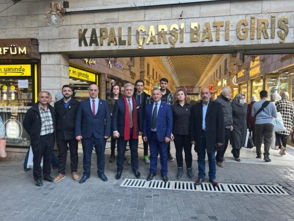 ZAFER OSMANGAZİ; “Ekonomik Kriz Kapalı Çarşı Esnafını Kepenk İndirmek İçin Zorluyor!”