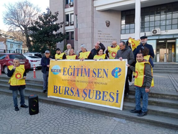 EĞİTİM SEN Bursa; ‘Eşit İşe Eşit Ücret’