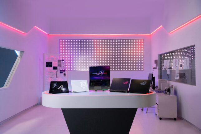 ASUS ROG Standartları Yeniden Belirleyen En Yeni Dizüstü Bilgisayarlarını Tanıttı