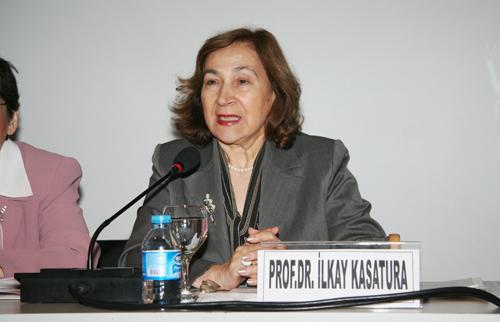 PROF. DR. İLKAY KASATURA, MUTLU OLMAK İÇİN “ÖNCE KENDİNİ TANI” DİYOR!