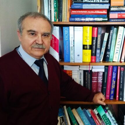 Hilmi Özden; Cumhuriyetin nitelikleri ve hükümleri değiştirilemez ve değiştirilmesi teklif edilemez!