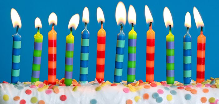 DOĞUM GÜNÜNÜ ÇOCUKLARIYLA KUTLADI