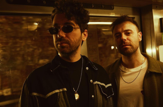 İKİLEM’DEN 2023 YILININ İLK HİTİ GELİYOR!  İKİLEM’DEN YENİ ŞARKI MÜJDESİ “AÇ BU ŞARKIYI” GELİYOR