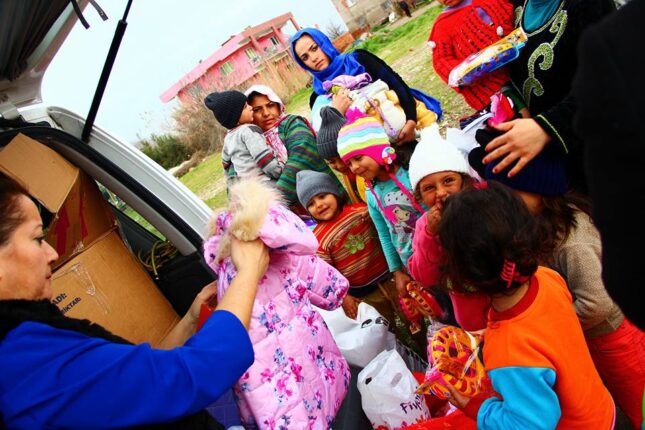 GENÇ ORHANELİ; “Çocuklar Üşümesin!”