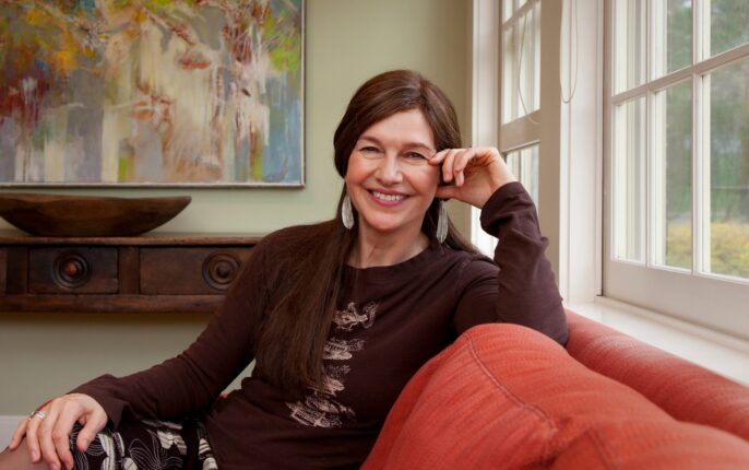 2021 PULITZER ÖDÜLÜ KAZANANI LOUISE ERDRICH’İN “GECE BEKÇİSİ” ROMANI RAFLARDA!