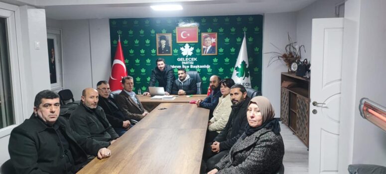 GELECEK YILDIRIM; “Deprem Bölgesine İnşaat İşçilerini Gönderelim, Enkazlar Hızlı Kalkar, Canlar Kurtulur!”