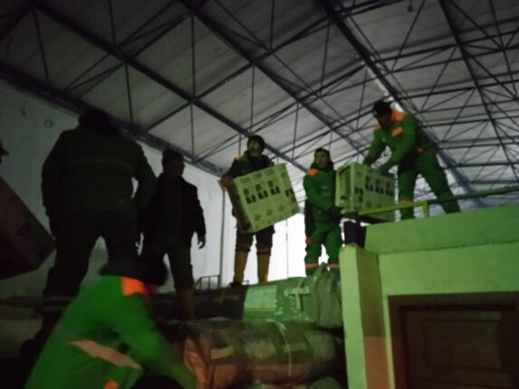 Osmangazi’den deprem bölgesine 8. yardım tırı