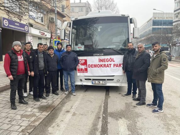 Demokrat İnegöl’den Hatay’a Yardım Eli!