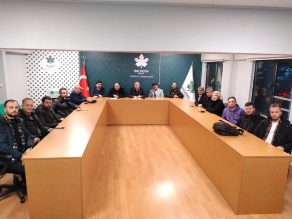 GELECEK BURSA; Gün bir ve beraber olma günüdür.