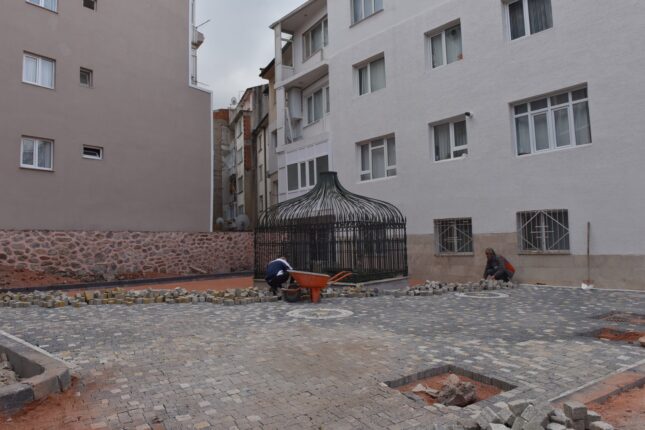 ÂŞIK YUNUS TÜRBESİ GÜN YÜZÜNE ÇIKIYOR